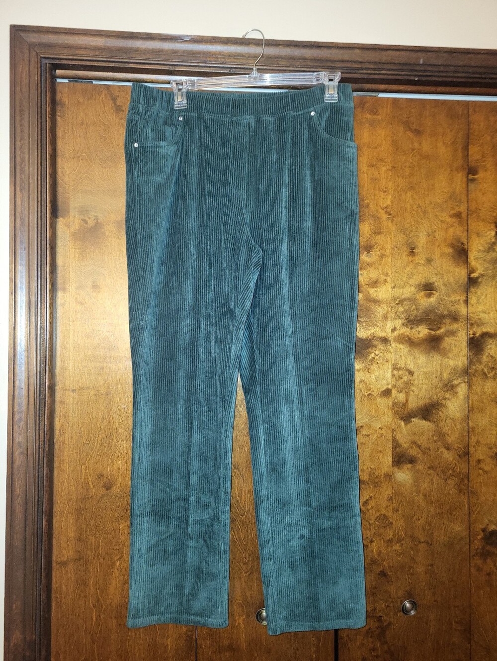 Huge Lot Of Women's Size Large Quacker Factory Pull on Pants - Picture 8 of 11